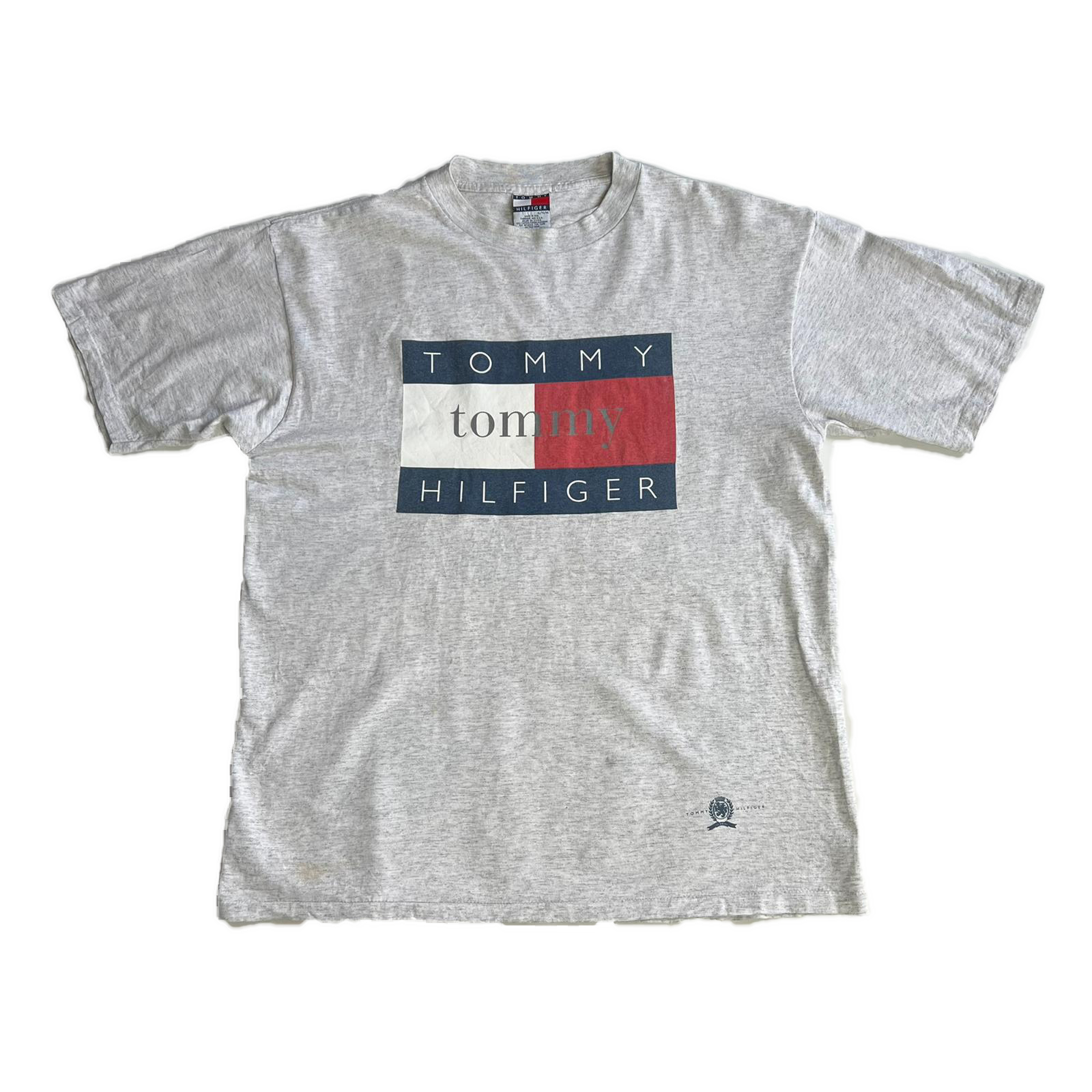 90's Tommy Hilfiger t-shirt